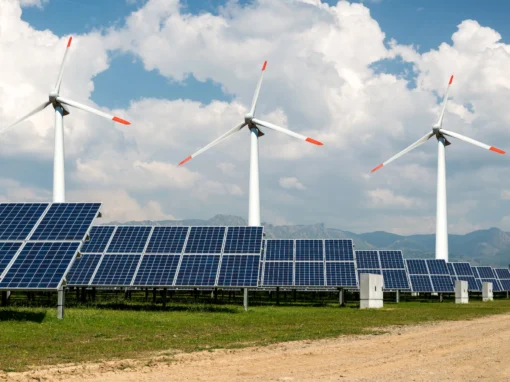 Inspeção Inteligente com IA para Usinas Solares e Parques Eólicos